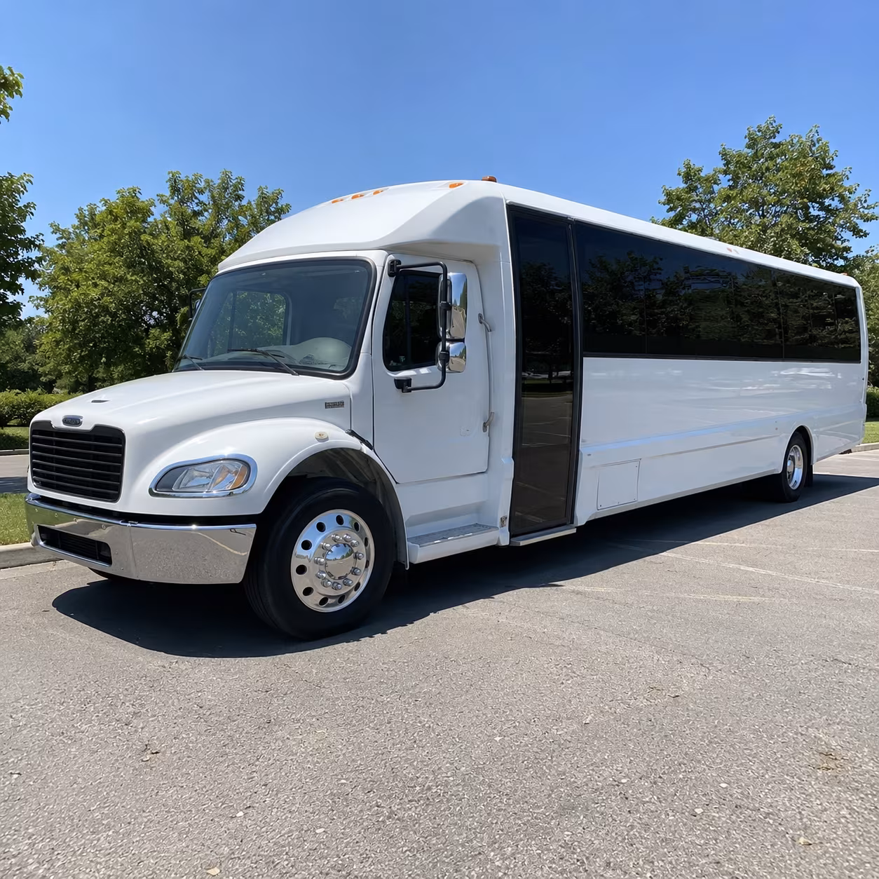 convention and conference shuttle buses between the bronx and midtown manhattan