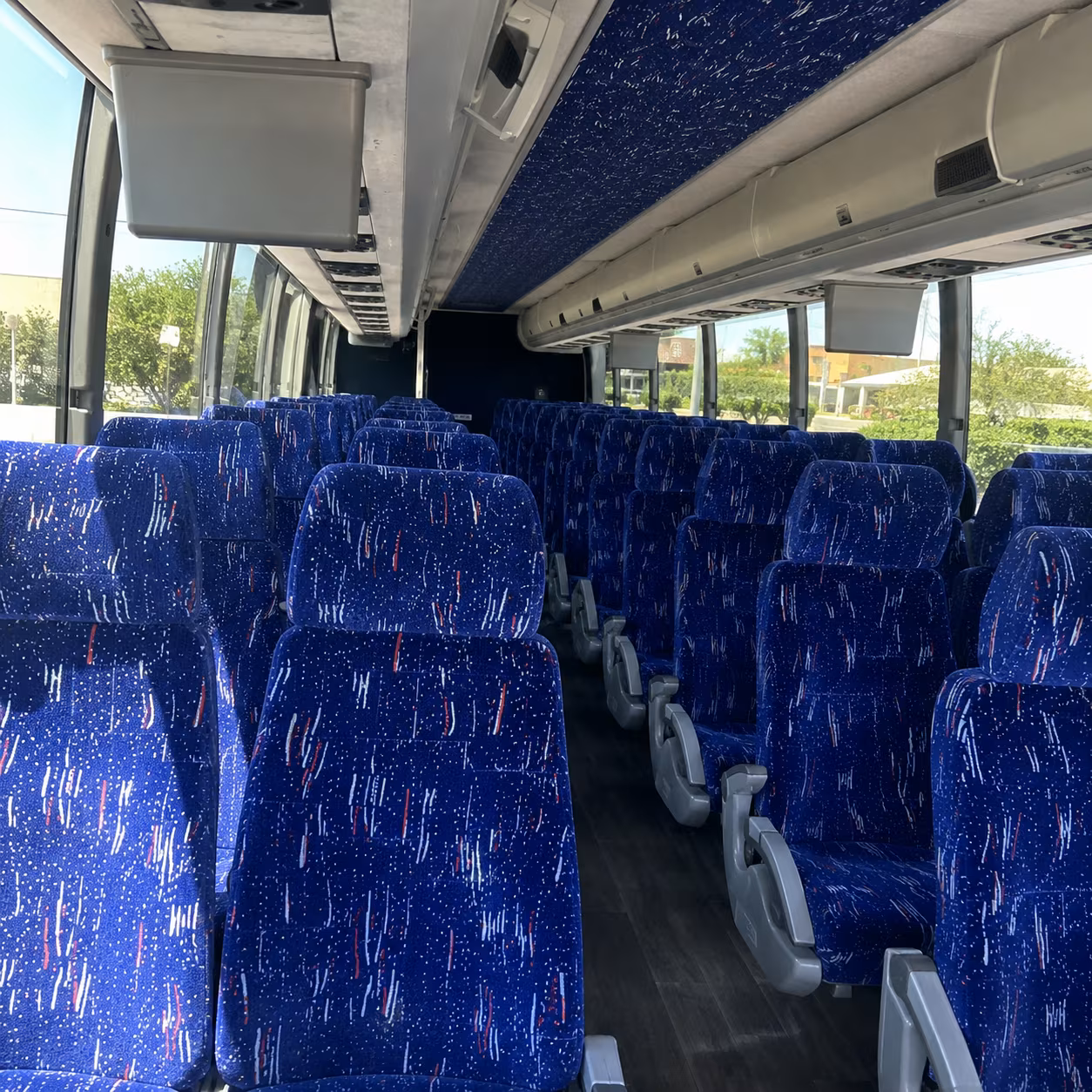 niagara falls and upstate new york long distance bus rentals