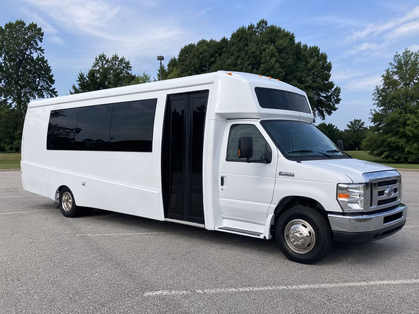 the bronx 18 passenger party bus