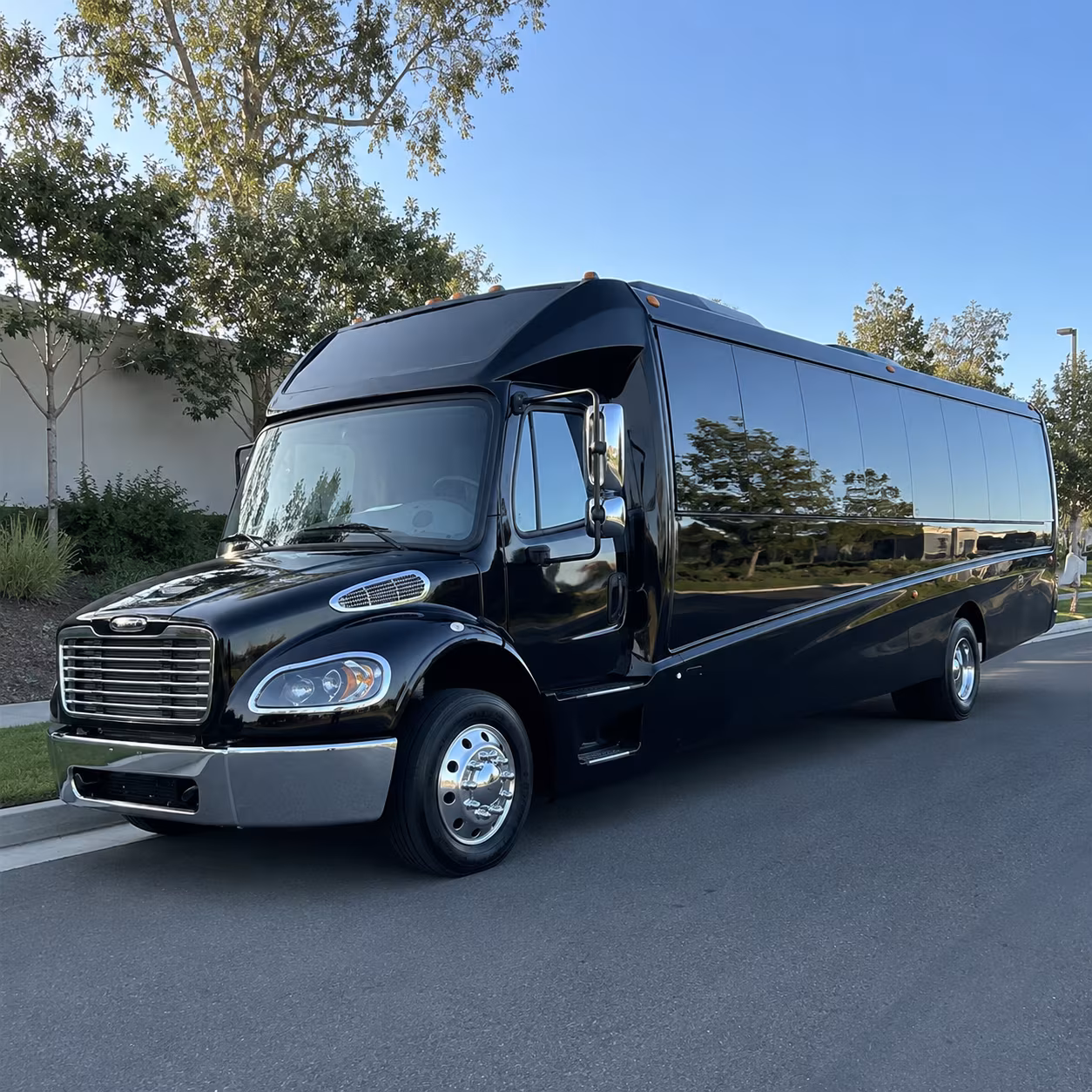 the bronx 20 passenger minibus