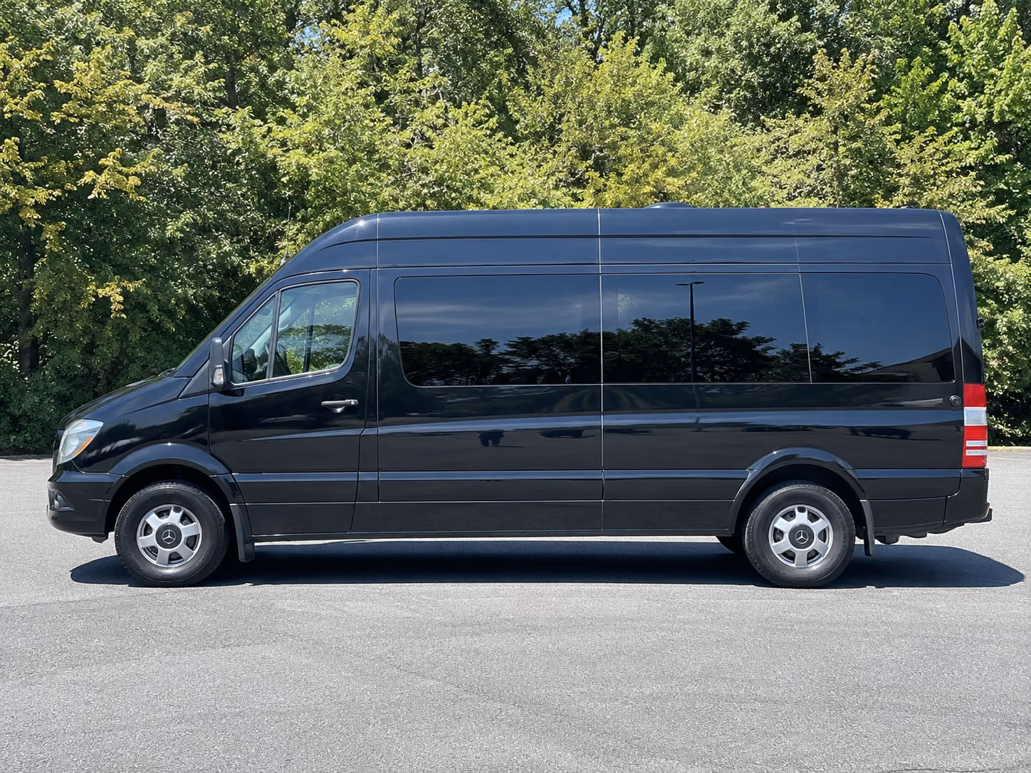 the bronx airport transportation