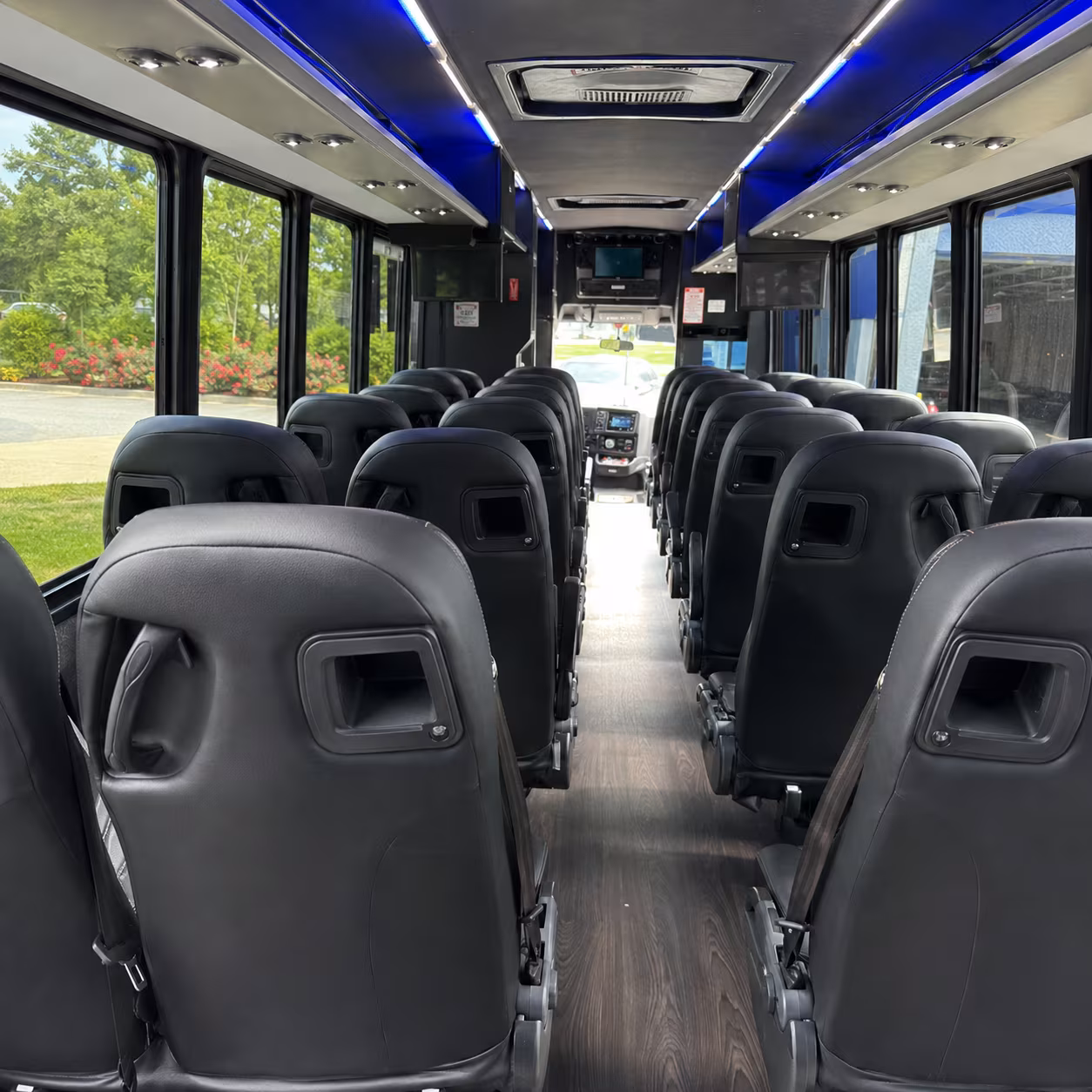 wedding guest shuttle buses between bronx hotels and ceremony venues